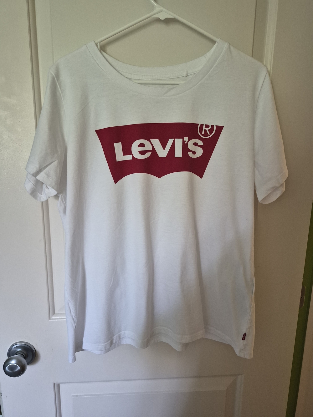 Levi's White T-Shirt with Red Batwing Logo